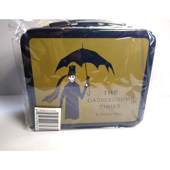 Edward Gorey The Gashlycrumb Tinies Green Metal Lunchbox Tin 2003 Gothic Spooky - Picture 2 of 11